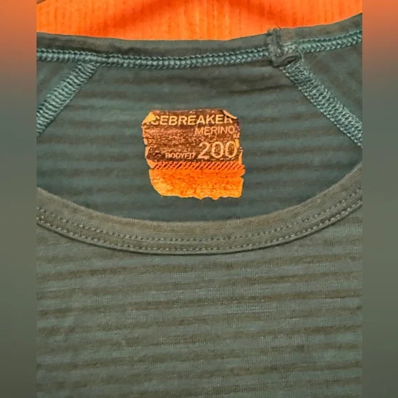 Women's Merino 200 Oasis
Long Sleeve Crew Thermal
Top - Picture 3 of 4